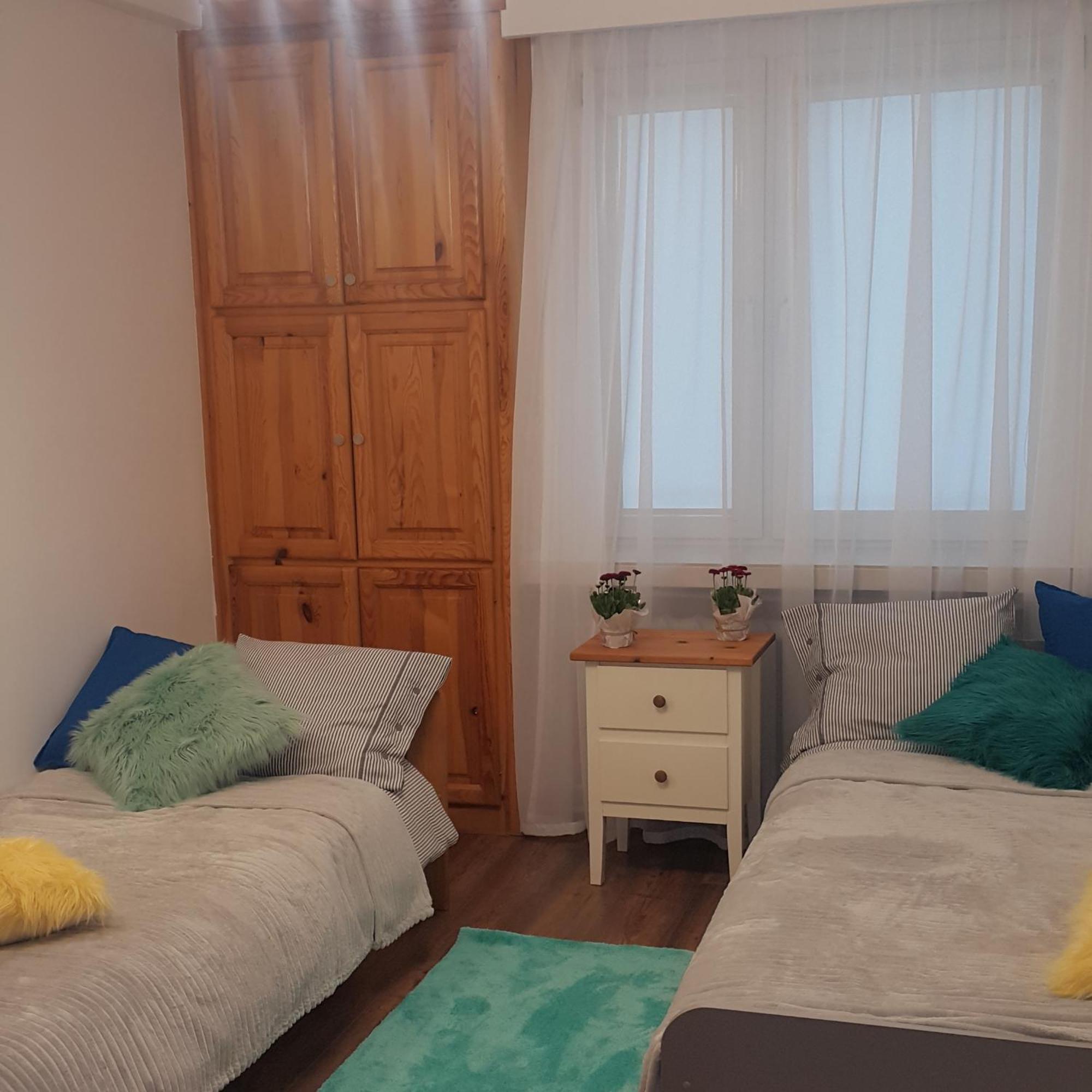 Apartament Kolorowy Krakkó Kültér fotó